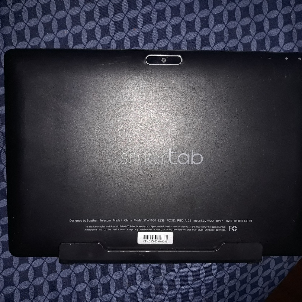 Smartab STW1050 10.1" 2 In1 Windows Tablet - Picture 2 of 6